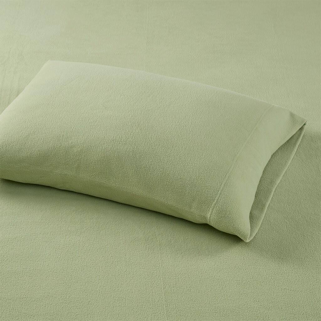 Alt View 2. Gracie Mills - Gracie Mills Lenora Microfleece Cozy Sheet Set - Green.