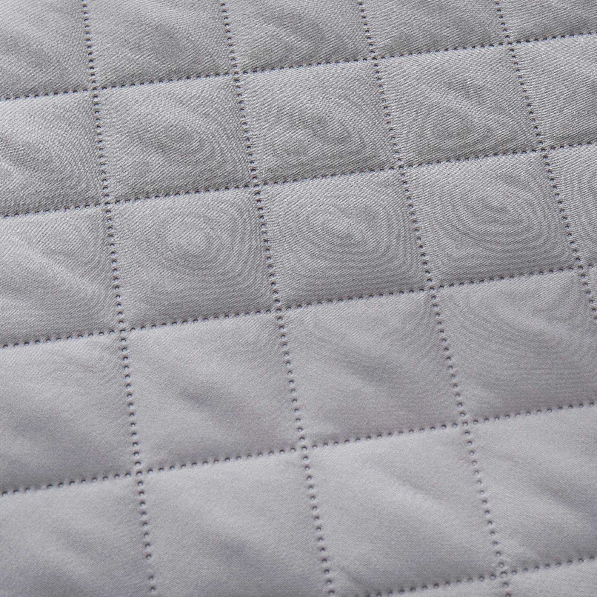 Back. Peace Nest - Peace Nest -  Waterproof Mattress Protector - Noiseless & Secure Fit - Grey - King - Gray.