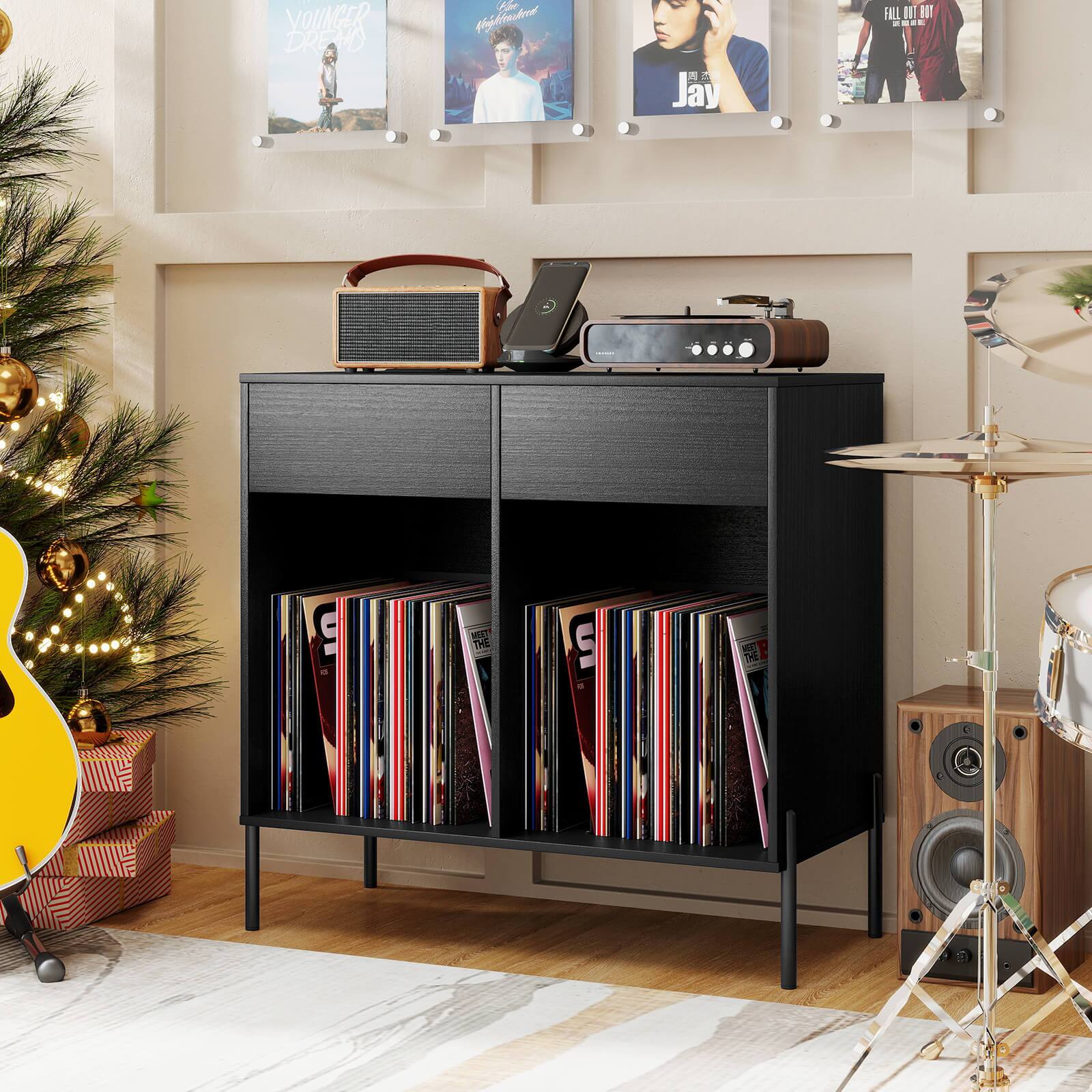 YOUNGER DREAMS  
KoKnsha  
Jay  
FILL II III  
THE E  
SA THE  
FALL OUT BOY  
Jay  
Jay