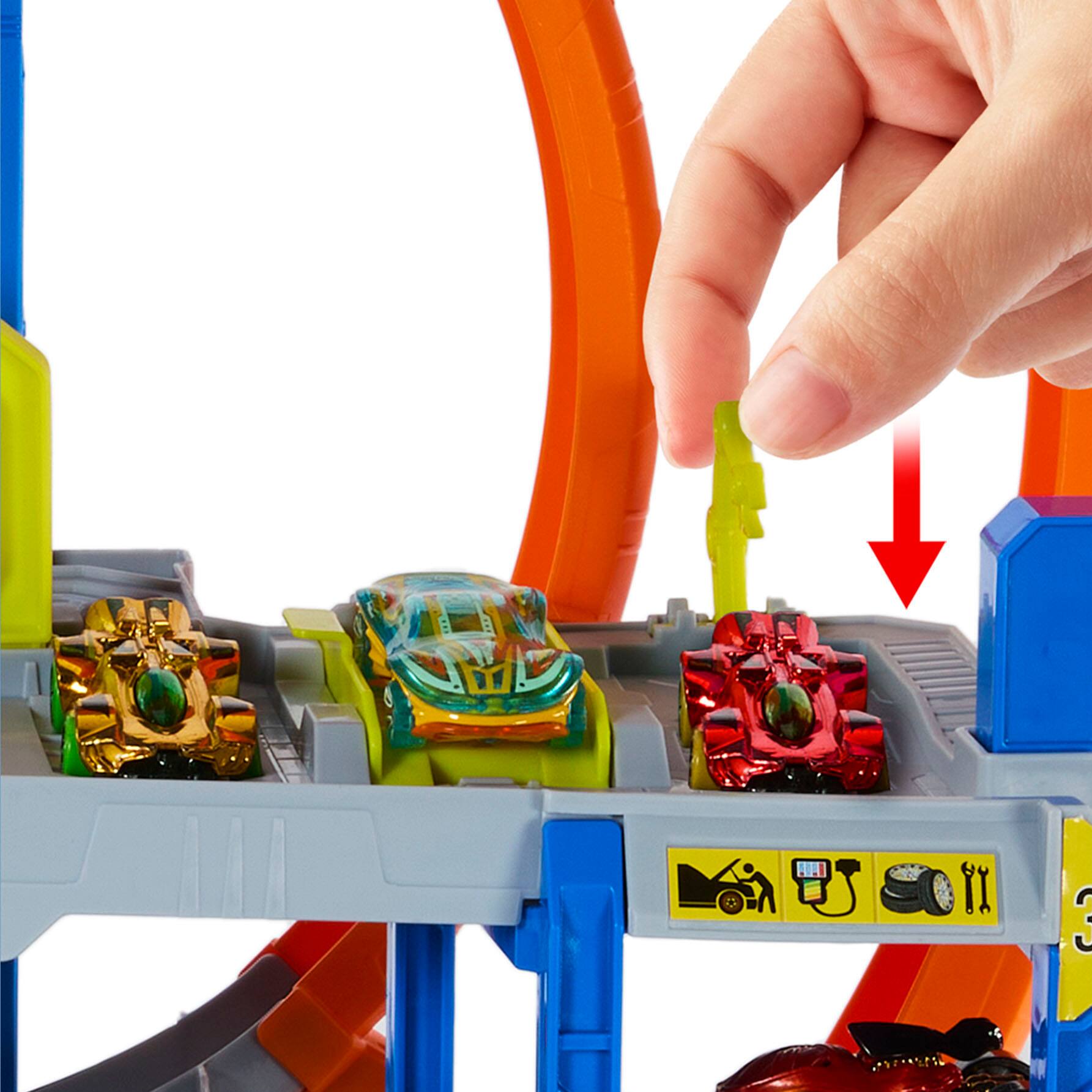 Alt View 9. Hot Wheels - Mega Loop Garage.