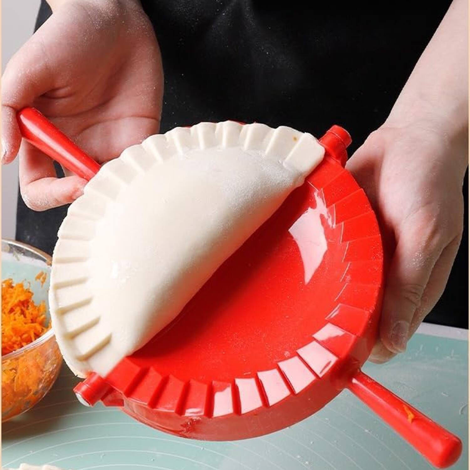 Alt View 2. Giantpower - 1pcs Dumpling Maker, Empanada Press Mold Maker for Pierogi, Pastelitos, Calzone, Turnovers & Chinese Dumplings - Red.