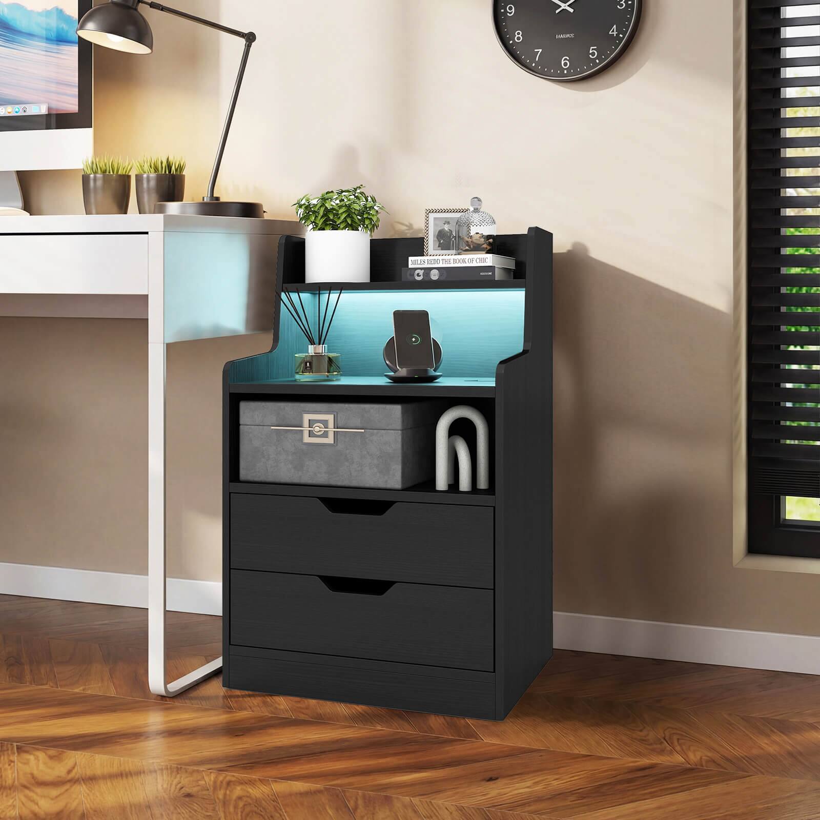 9 8 7 6 5 4 3 2 1

SAER

auES are THE of THE