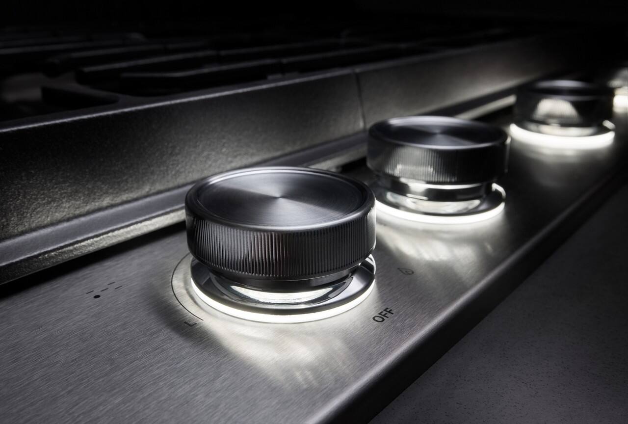 Alt View 1. KitchenAid - 30" Gas Cooktop with 5 Burners and Integrated Wok Grate - Black Ore.