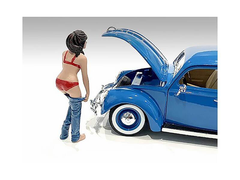 Left. American Diorama - Beach Girl Gina Figurine for 1/24 Scale Models by American Diorama - Multi.