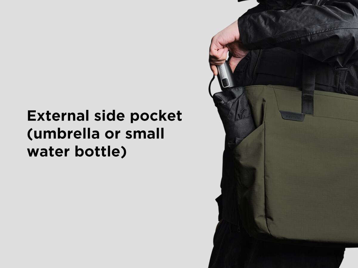 External side pocket (umbrella or small water bottle)