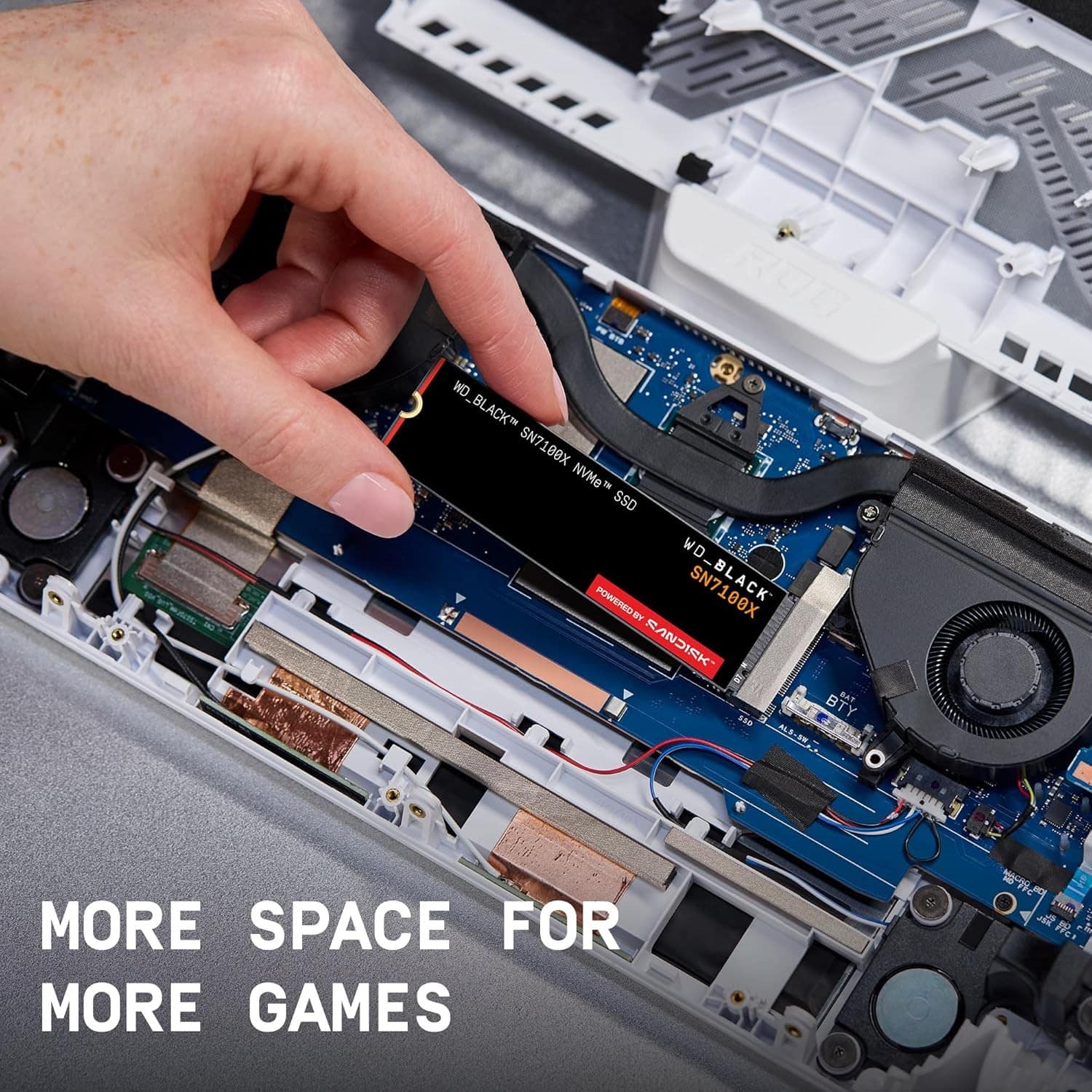 Western Digital WD WDBELH0020BBK WRSN 2TB SN7100X NVMe SSD Built