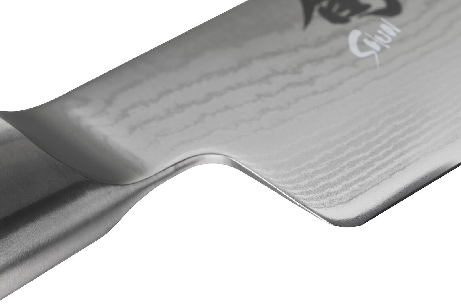 Alt View 1. Shun - Classic Chef's Knife, 8 Inch - Black.