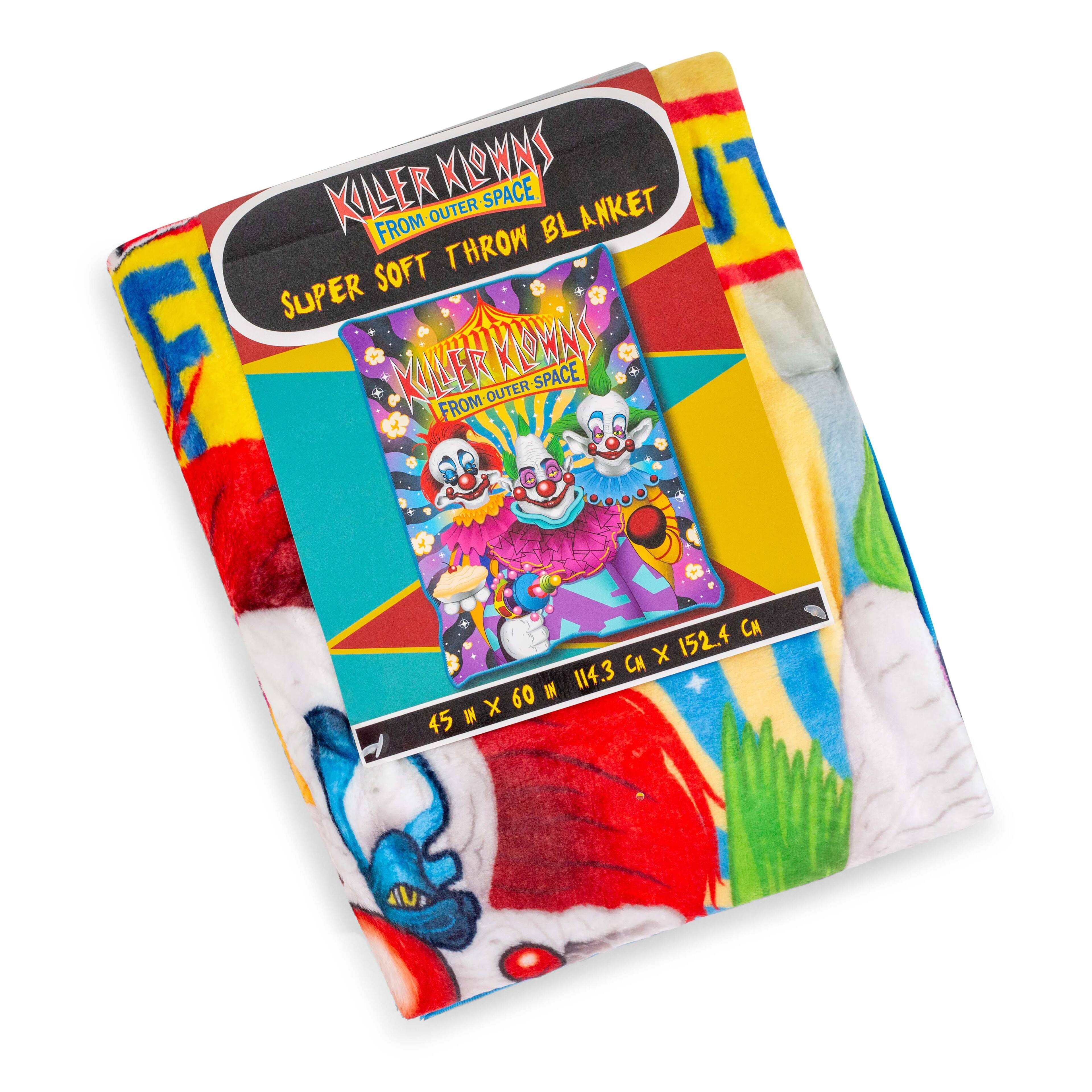 Killer Klowns from Outer Space  
Super Soft Throw Blanket  

Killer Klowns from Outer Space  
114.3 cm x 152.4 cm  
45 in x 60 in