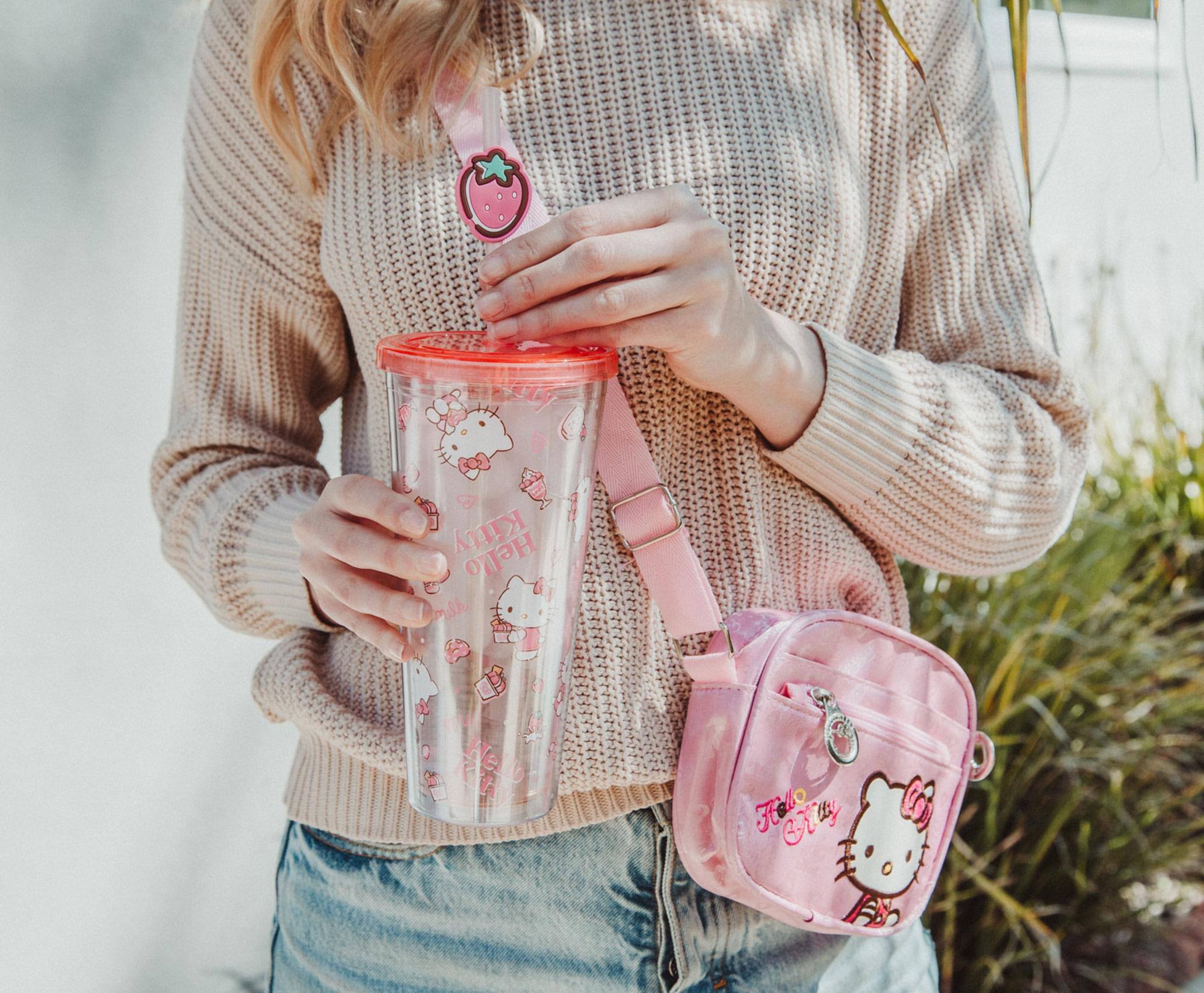 Hello Kitty  
Hello Kitty