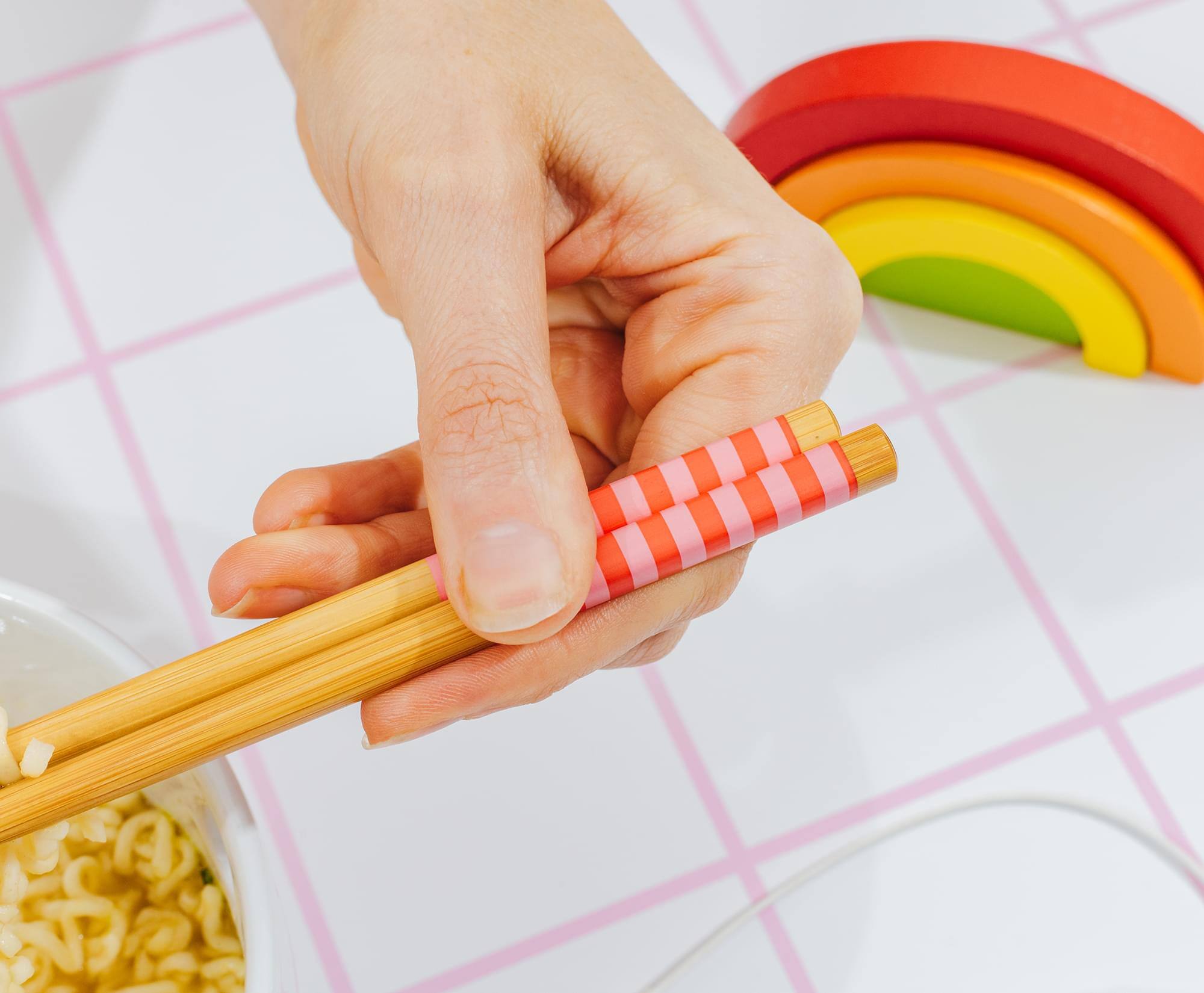 Alt View 5. Silver Buffalo - Strawberry Shortcake Rainbow 20-Ounce Ceramic Ramen Bowl With Chopsticks - Multi-Colored.