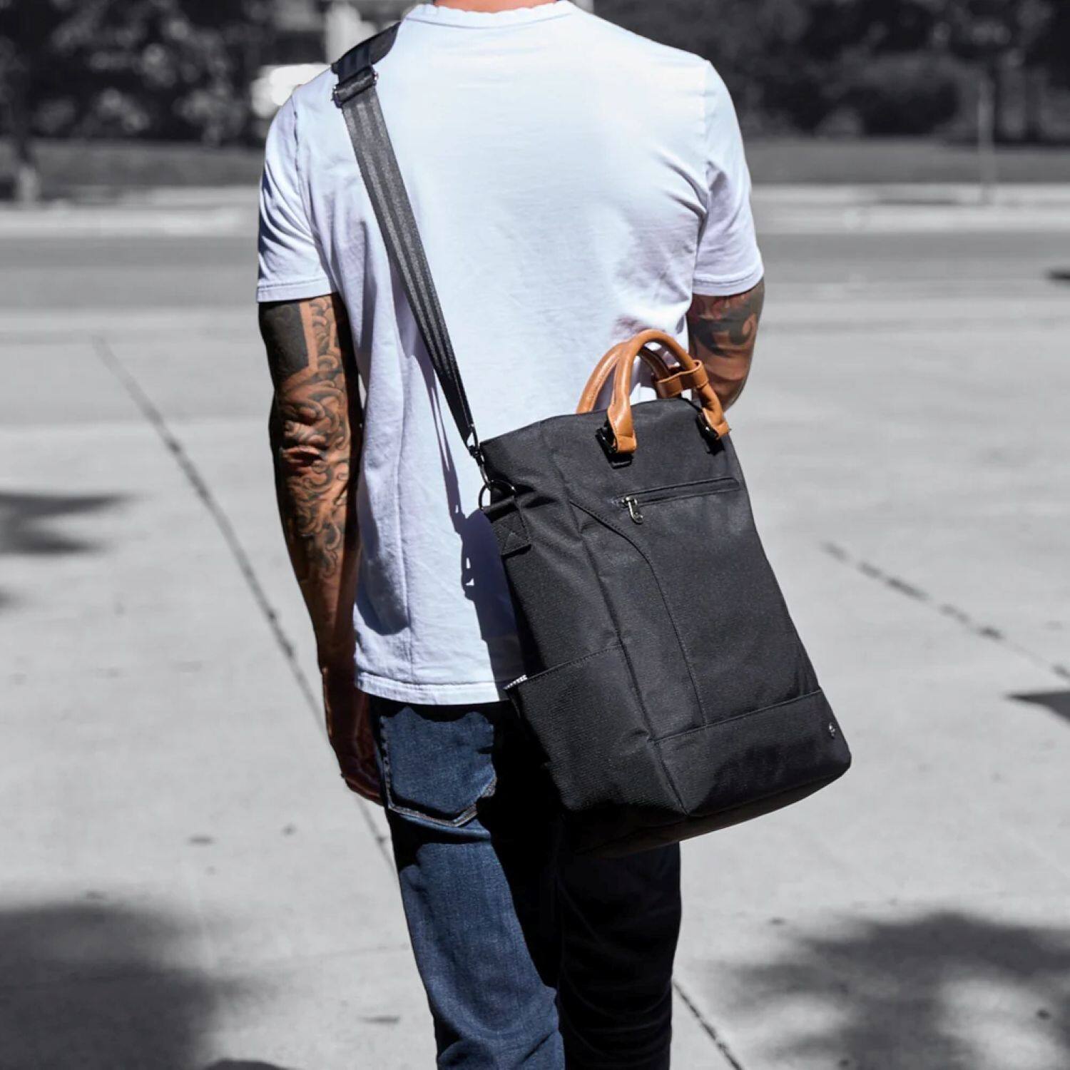 Alt View 6. PKG - Parkdale Mesenger Tote Bag - Black.