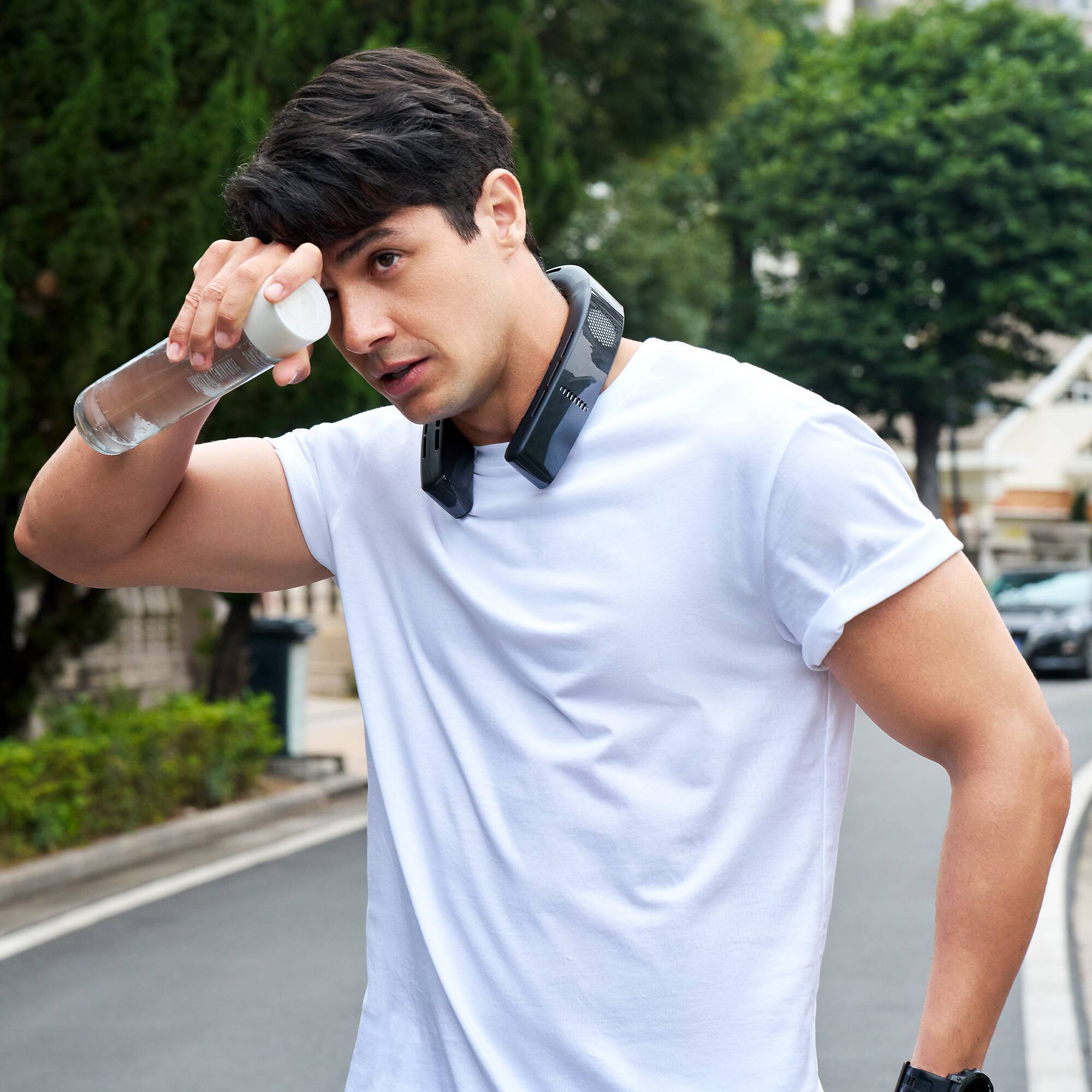 Alt View 21. TORRAS - COOLiFY Cyber Neck Air Conditioner, Cooling, Heating, and Fan Rechargeable with 6000mAh - Cascade Black.