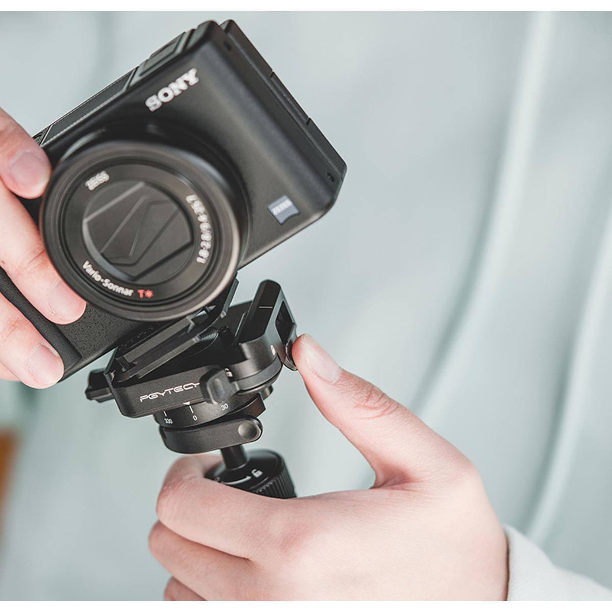 SONY Vario-Sonnar 18:28/9431 T*

PGYTECH 30 300 0