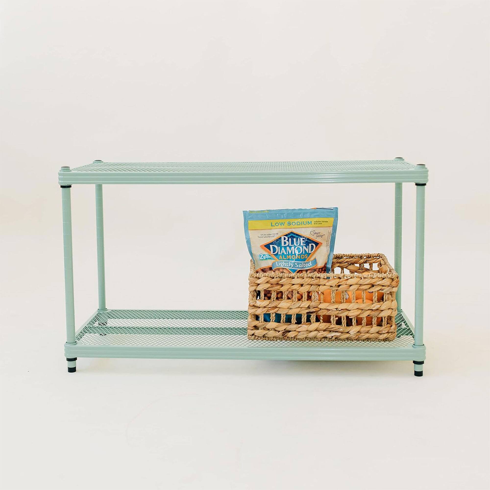 LOW SODIUM  
BLUE DIAMOND  
20% ALMONDS  
Lightly Salted