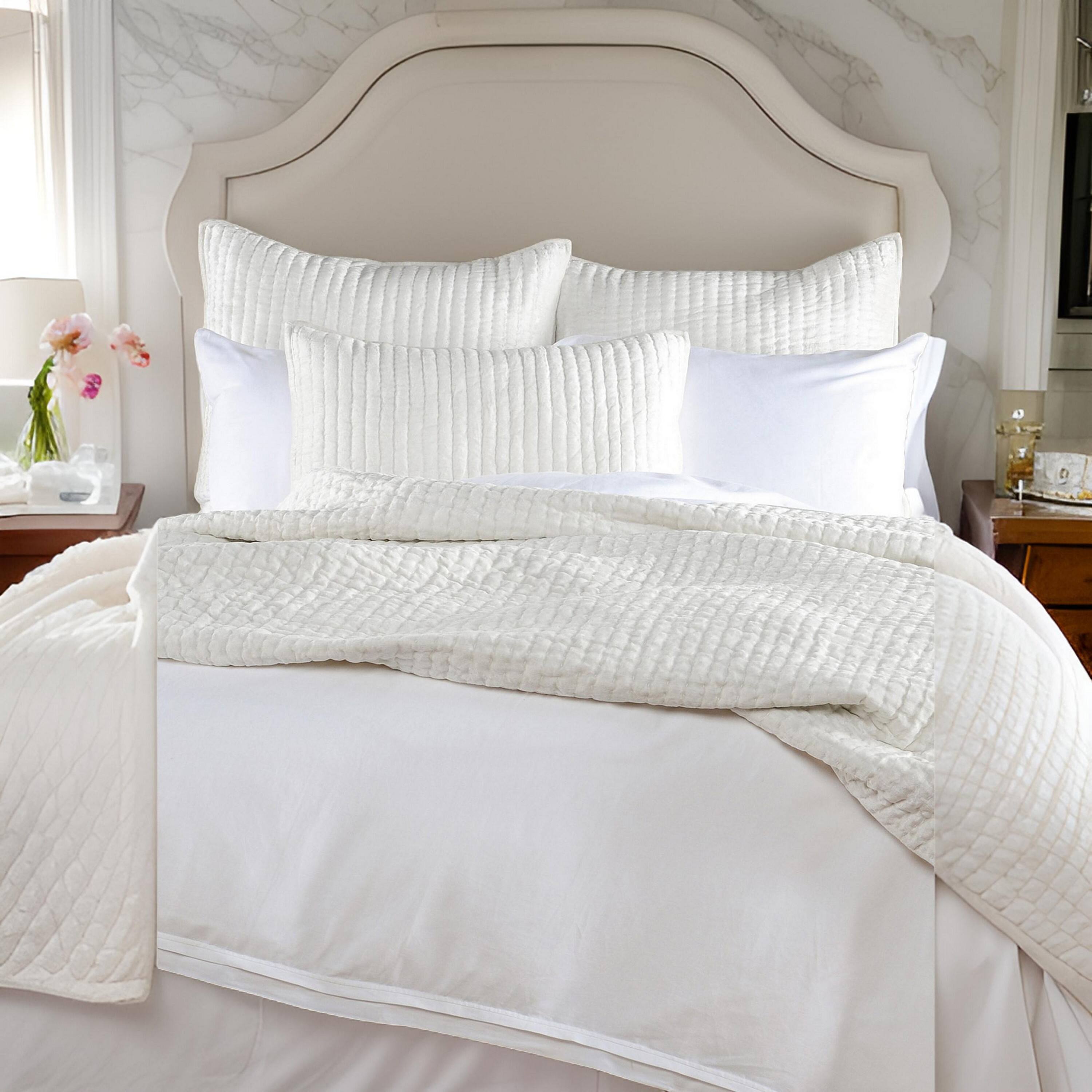 Alt View 2. Manhattan Lane - Lipa 92 x 96 Handmade Queen Quilt with Polyfill and Cotton Binding - Ivory.