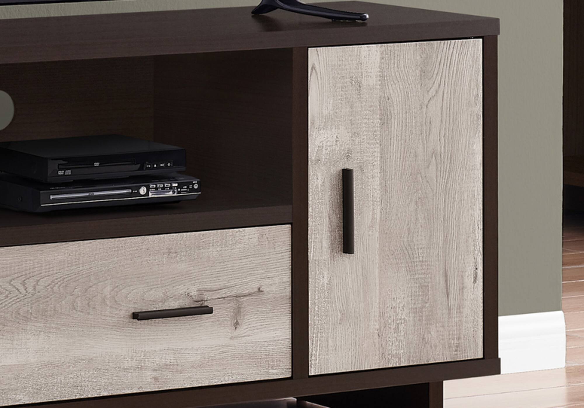 The text on the image is:

"AN OBED"