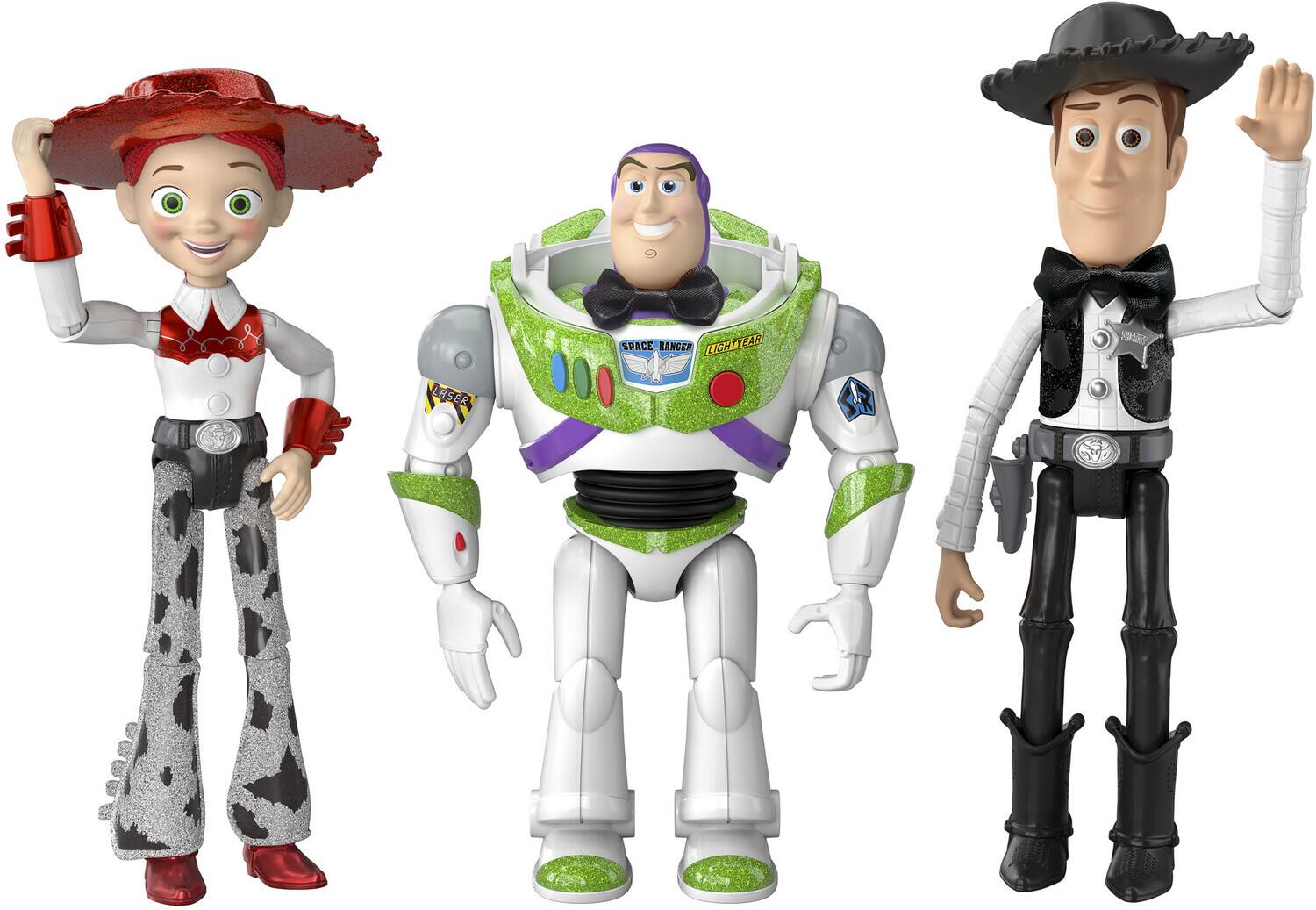 Sure! Here is the corrected text:

- "SPACE RANGER"
- "LIGHTYEAR"
- "SPACE RANGER"
- "LIGHTYEAR"