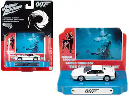 1976 Lotus Esprit S1 with Collectible Tin "007" James Bond The Spy Who Loved Me (1977) Movie 1/64 Johnny Lightning - White