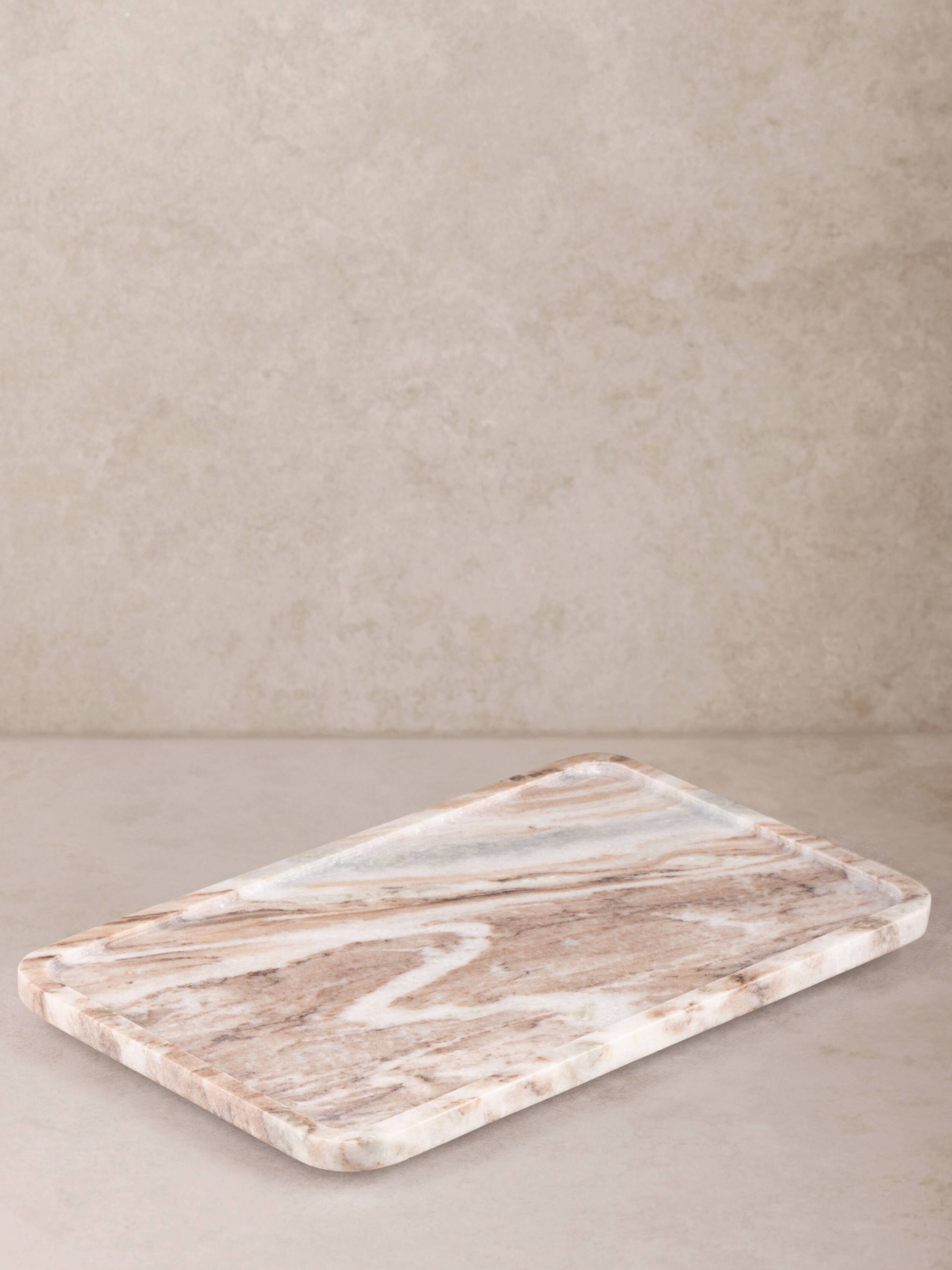 Front. GAURI KOHLI - Clover Marble Tray - Shades of beige, brown and gray.