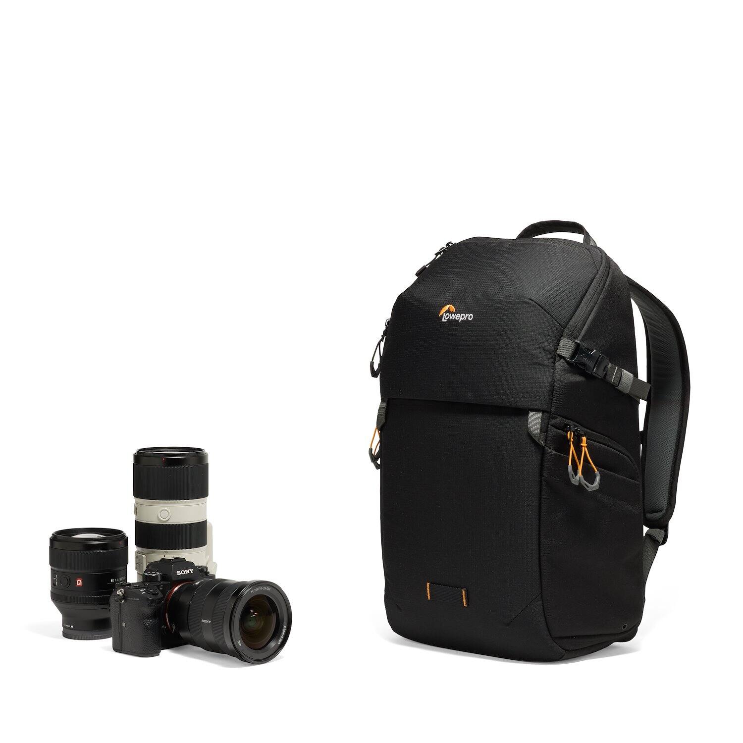 Lowepro G SONY RIEUEN SONY Devices sold separately.