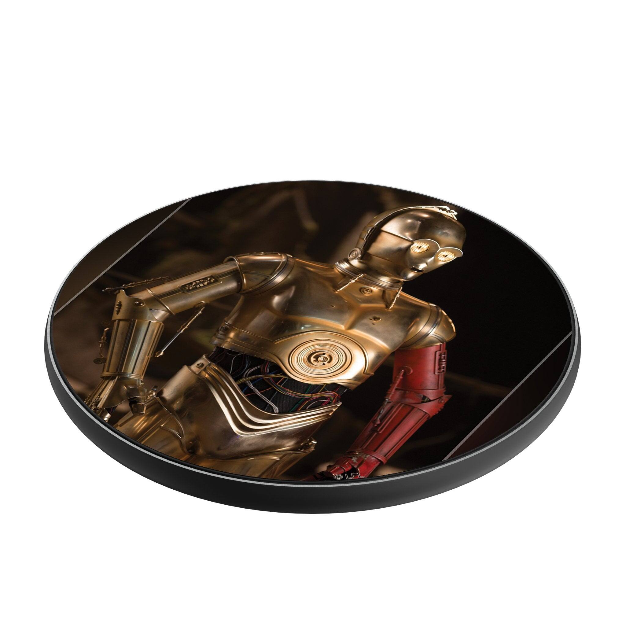 Angle. Keyscaper - Star Wars: A New Hope Portrait 15-Watt Wireless Charger - C-3PO.