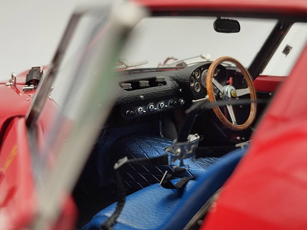 Alt View 4. CMC - Ferrari 250 GTO Red "Ron Fry - London Motor Show" (1962) Limited Edition to 2000 pieces Worldwide 1/18 Model Car by CMC.