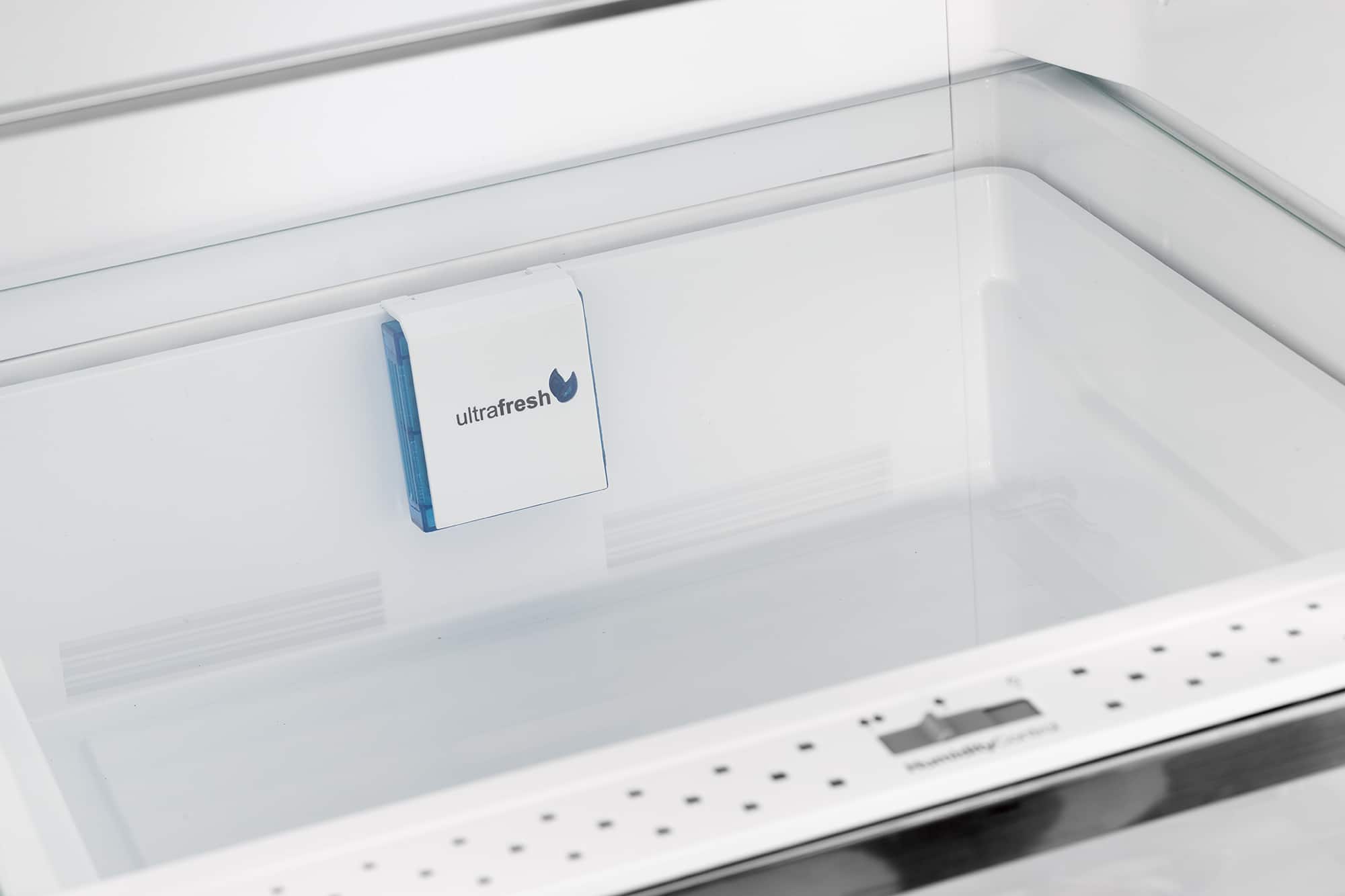 Alt View 13. Unique Appliances - Classic Retro 23.8 in 11.7 cu. ft. Frost Free Retro Bottom Freezer Refrigerator ENERGY STAR - Ocean Mist Turquoise.