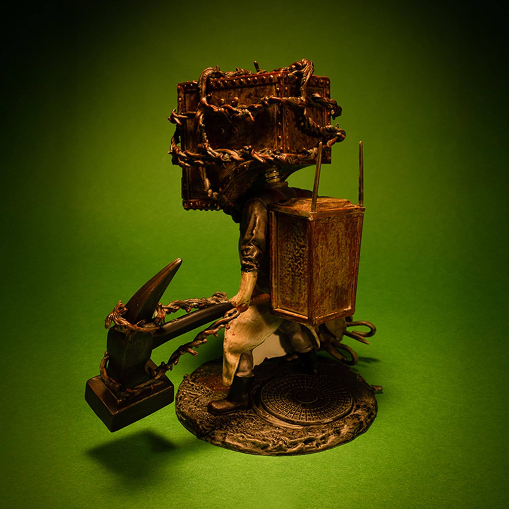 Alt View 10. Gaming Heads - The Evil Within The Keeper 6 Inch Collectible Bobblehead - Brown.