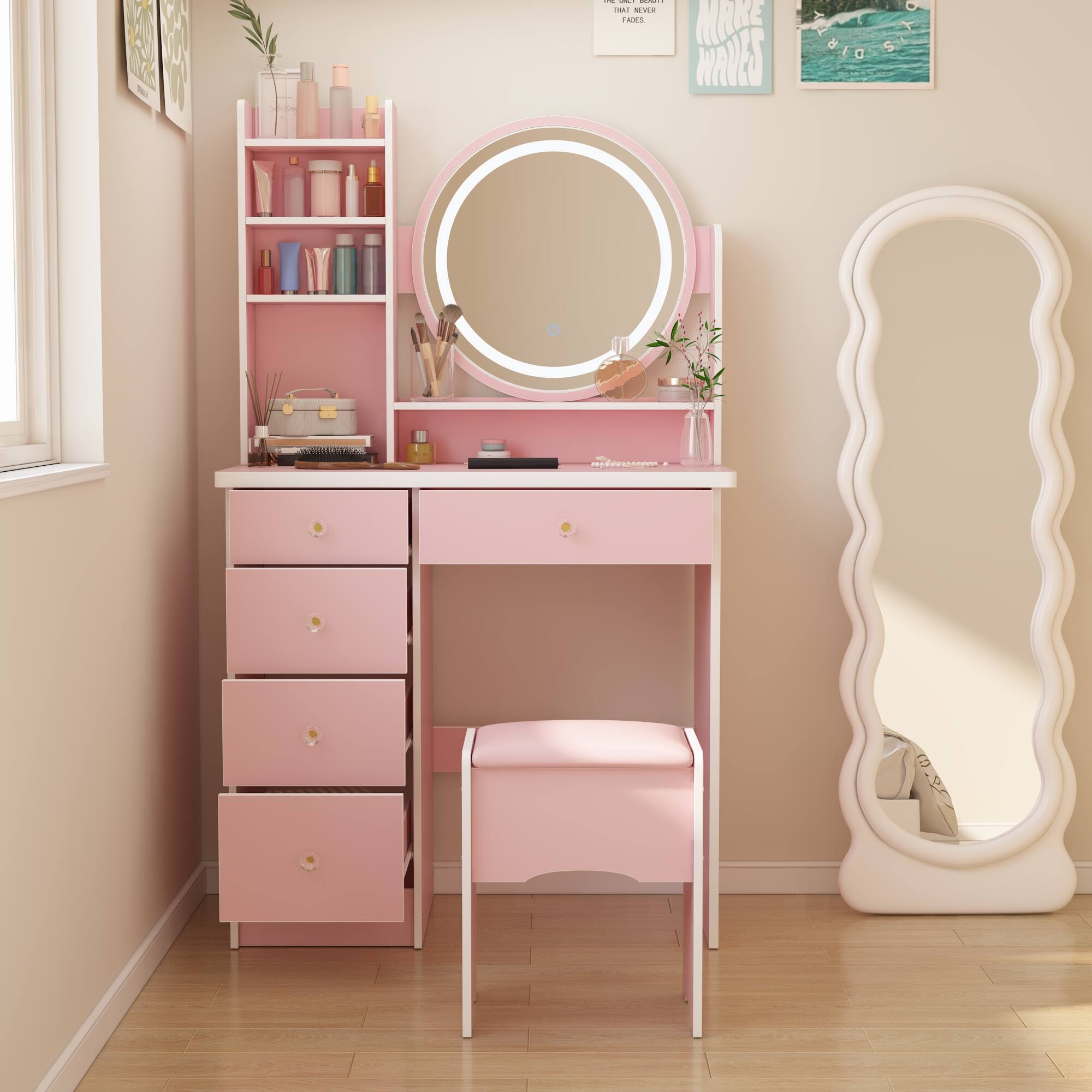 - MIE TANS MAKE MANES T S