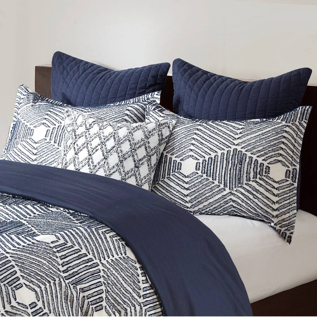 Alt View 2. Gracie Mills - Gracie Mills Anibal Shabby Chic Cotton Jacquard Duvet Cover Set - Navy.