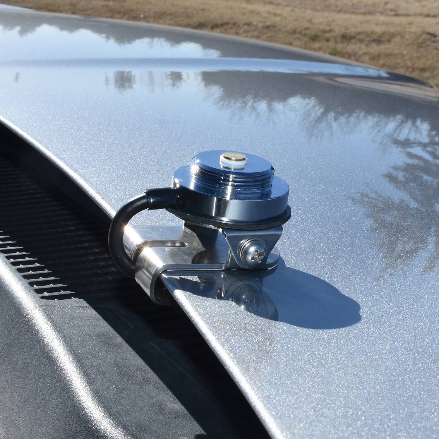 Alt View 2. Browning - Browning BR-1024-UHF Adjustable Trunk Mount with Preinstalled UHF PL-259 Connector with FME-Female Attached, Fits up to - Silver.