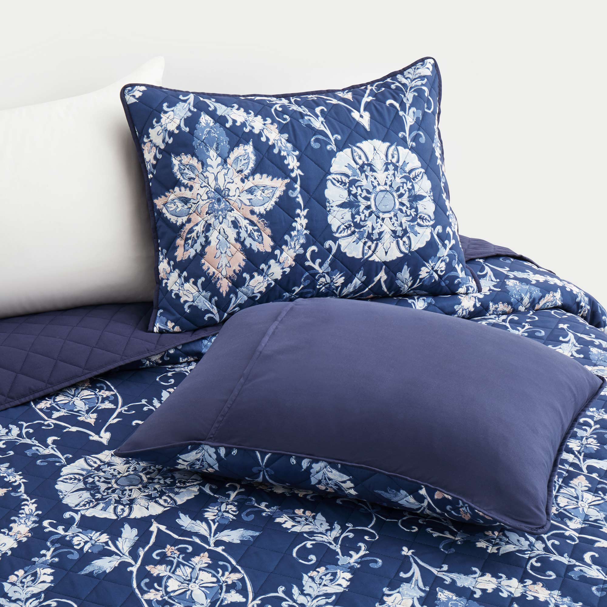 Left. Nest - Peace Nest Soft Printed Coverlet Set Floral Geometric Bedspread Modern Reversible Quilt and Shams Set - Fallen Leaves.