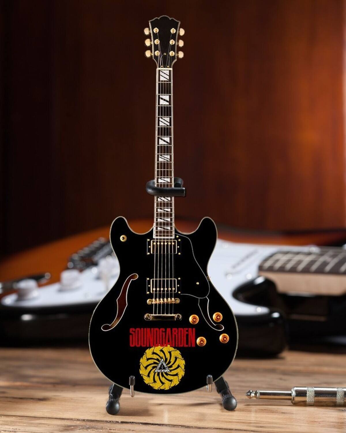 Front. Axe Heaven - Chris Cornell - Axe Heaven Soundgarden Logo Signiture Black Hallow Body Mini Replica Guitar - Collectibles - Multicolor.