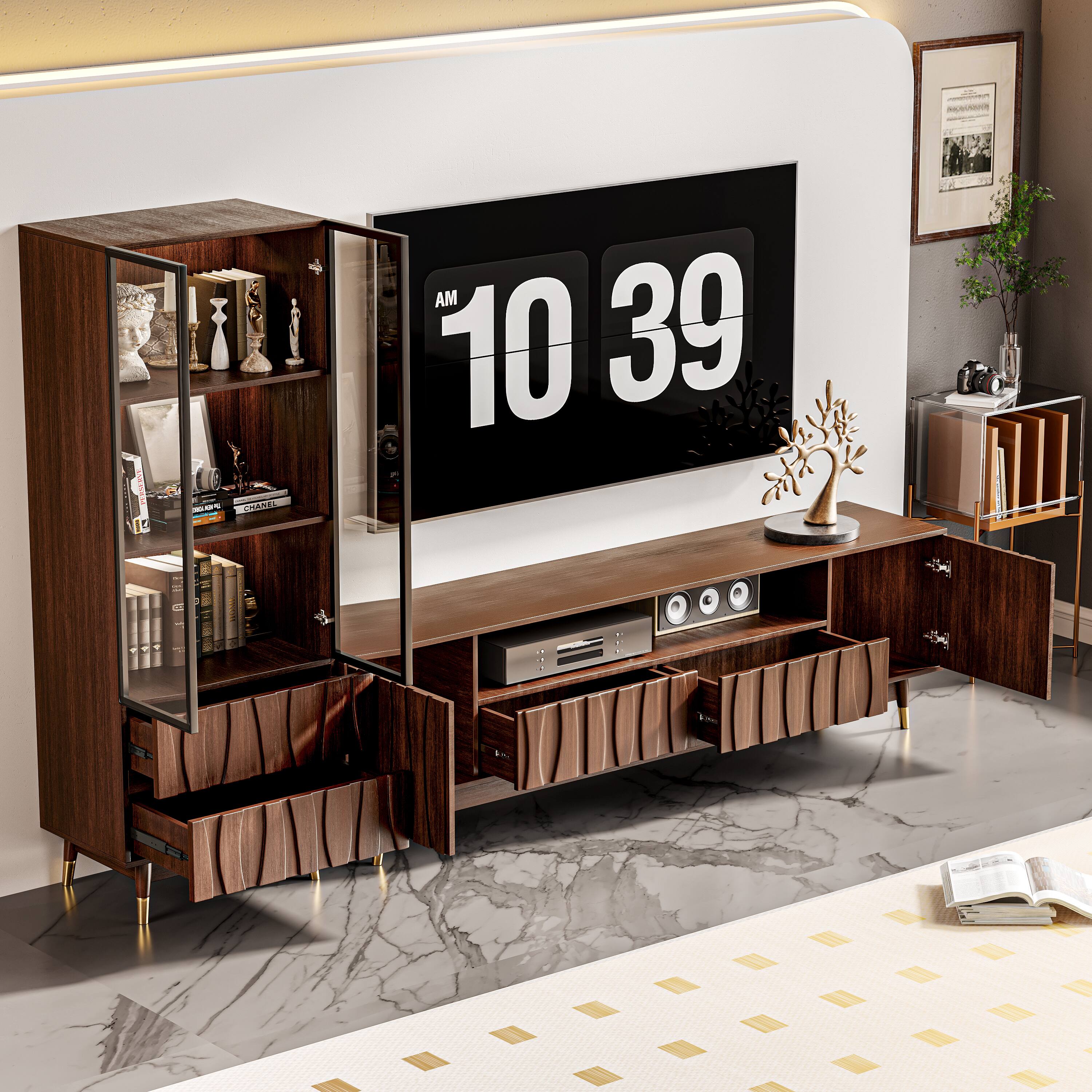 The text in the image is:

"AM 10 39"