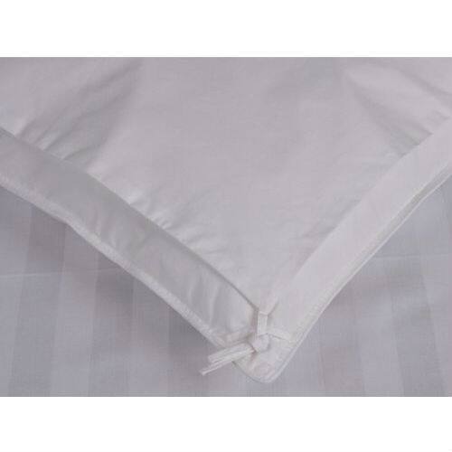 Angle. Hivvago - Queen size Hypoallergenic Down Alternative Comforter in White - White.
