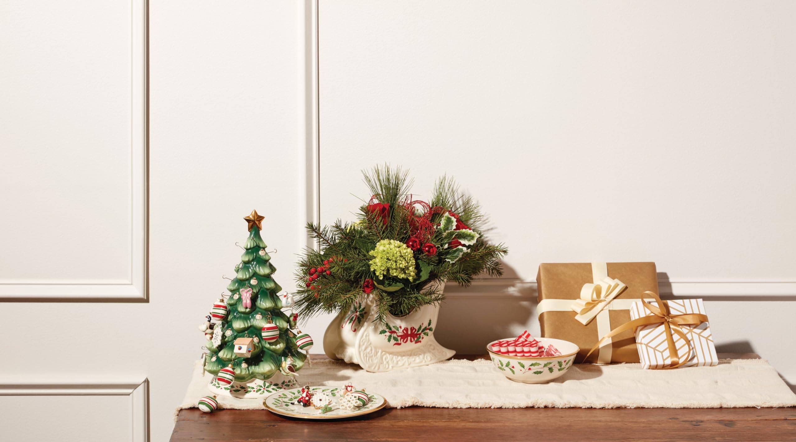 Alt View 3. Stylel Star - Lenox 893625 Treasured Traditions Advent Calendar Tree & Mini Ornaments 26-Piece Set, 25 Christmas Ornaments, 1... - Advent Calendar.