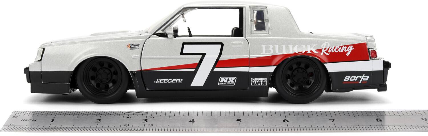BUICK Racing  
JIEEGER 7 WITROUS NX EXPRESS  
BUICK Racing  
CHAMPHIN'S Borla WAX  
20 INCH 32