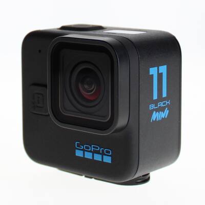 GoPro HERO11 Mini Waterproof Action Camera 50 In 1 Accessory GoPro HERO11 Mini Waterproof Action Camera 50 In 1 Accessory