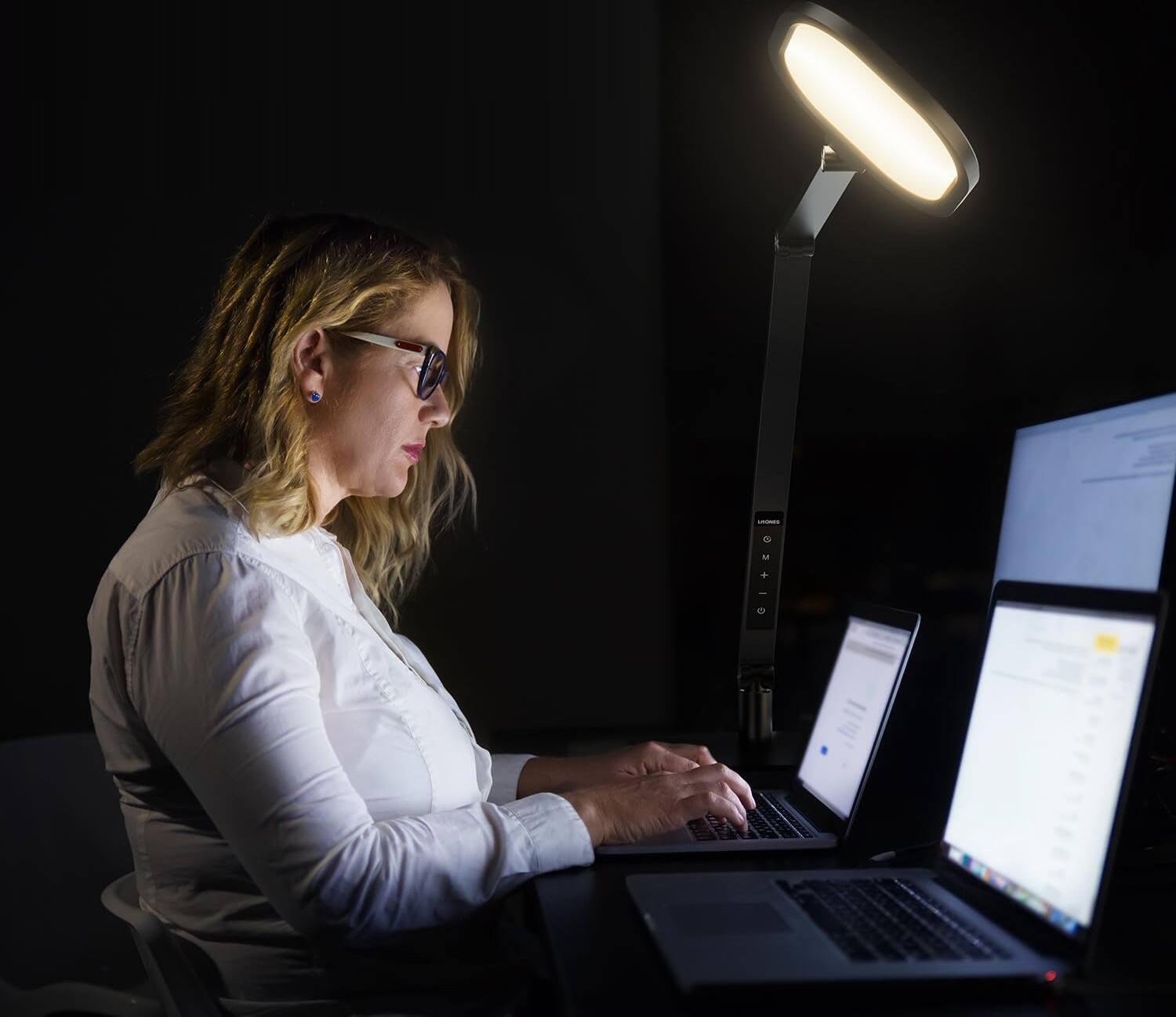 Alt View 3. FINEAK - Multifunction LED Desk Lamp-Video Call Light & Eye-Care Office Light - Black -Desktop.