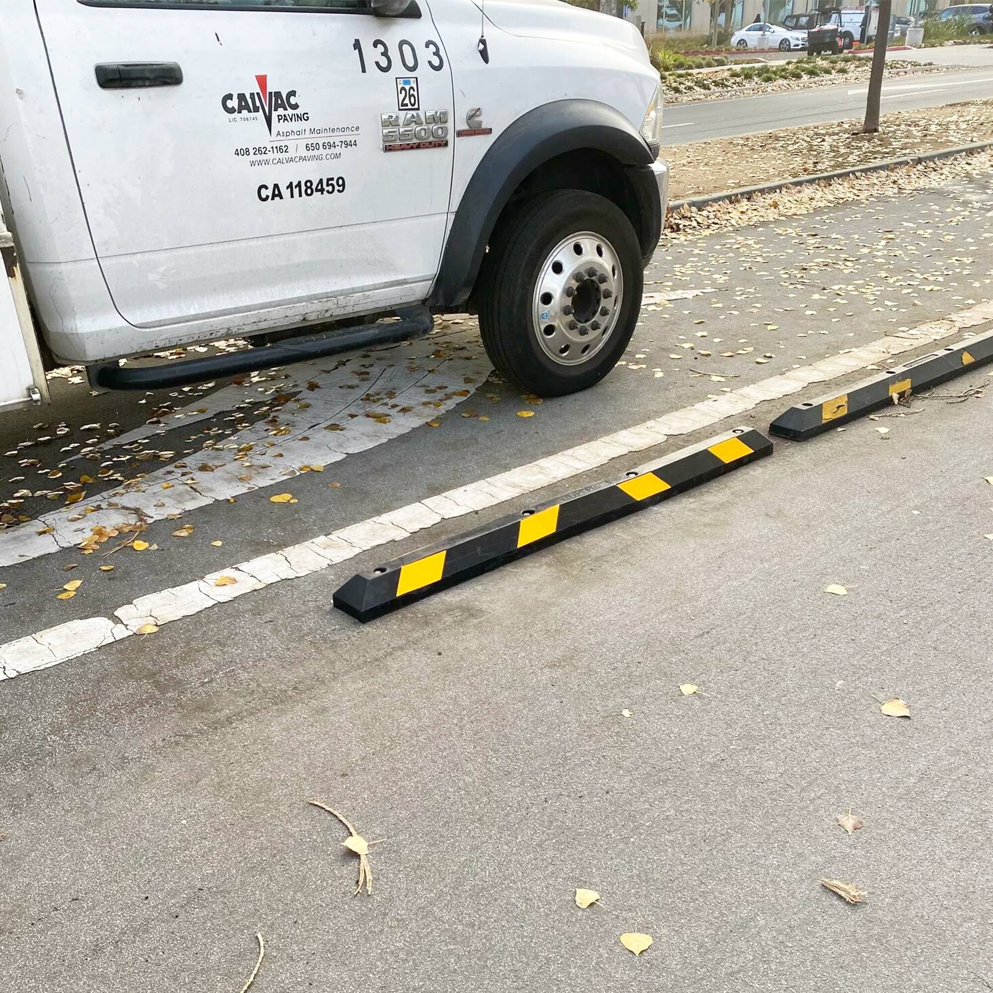 1303 CALVAC PAVING Asphalt Maintenance  
408-262-1162 | 650-694-7944  
WWW.CALVACPAVING.COM  
CA 118459