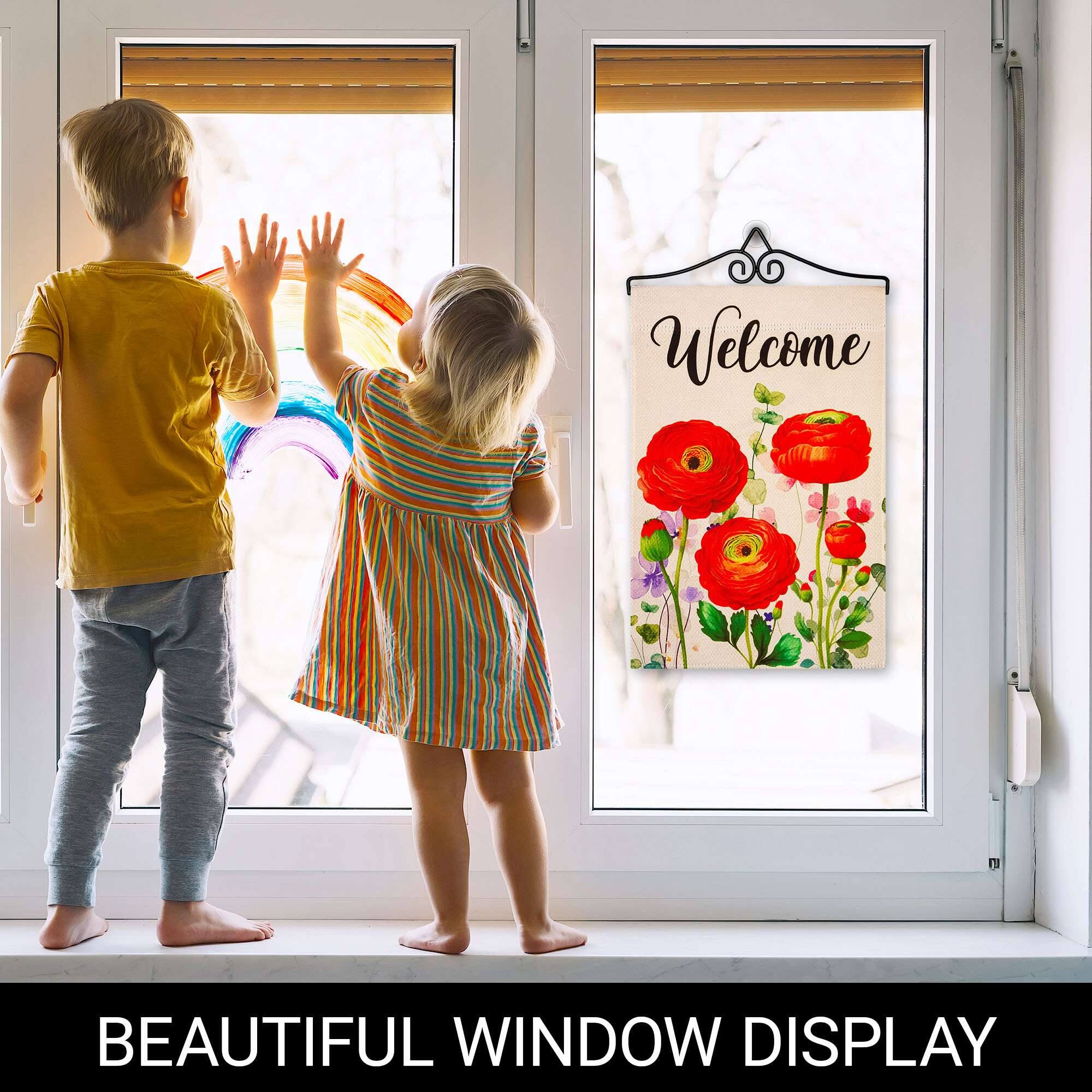 Welcome  
BEAUTIFUL WINDOW DISPLAY