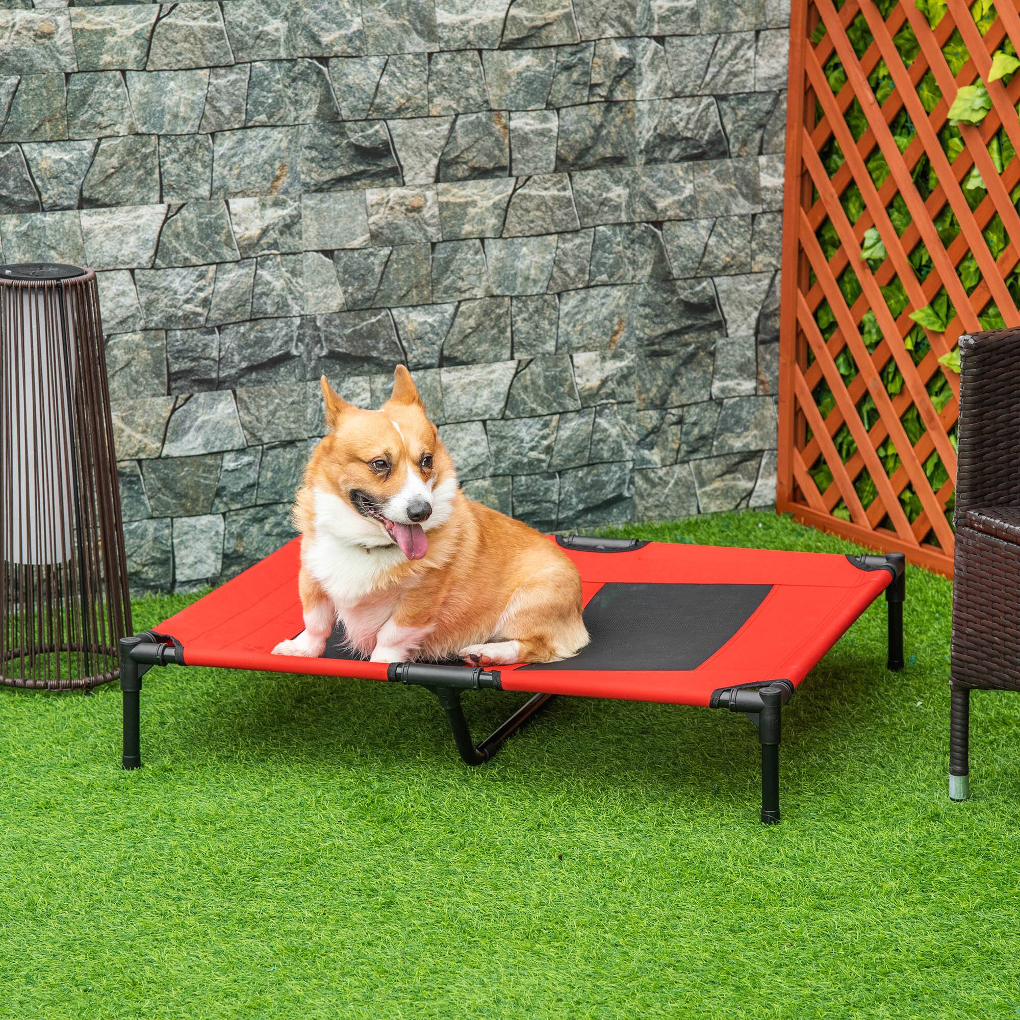 Angle. Pawhut - 36" x 30" Elevated Cooling Summer Dog Cot Pet Bed With Mesh Ventilation - Red.