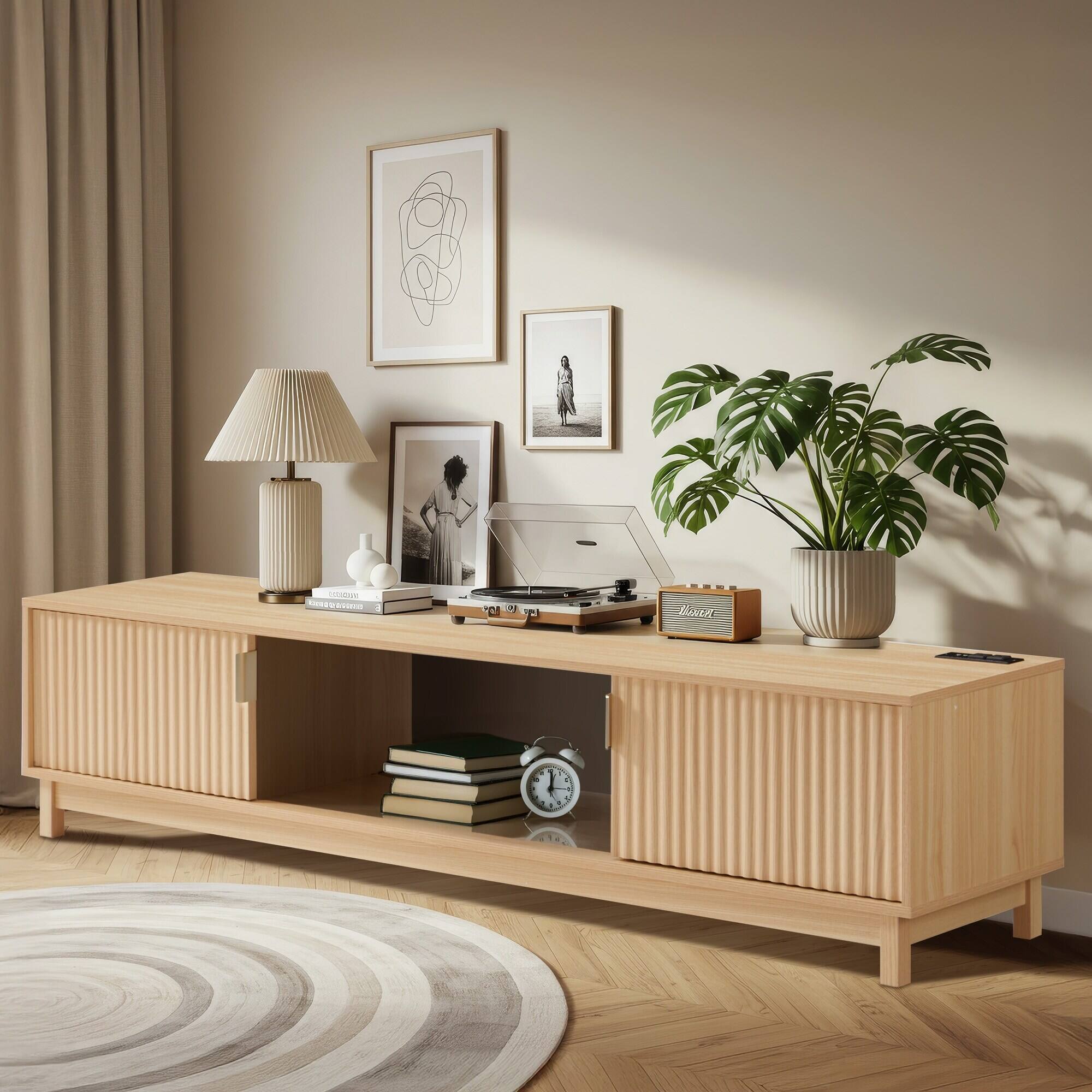 The text in the image appears to be a mix of letters and symbols that don't form coherent words. Here is the corrected and grouped text:

- AN
- CET
- aaas
- 2 P
- tliver
- a a
- A 1

It seems like there might be some errors or misinterpretations in the text. If you have a specific context or need further clarification, please let me know!