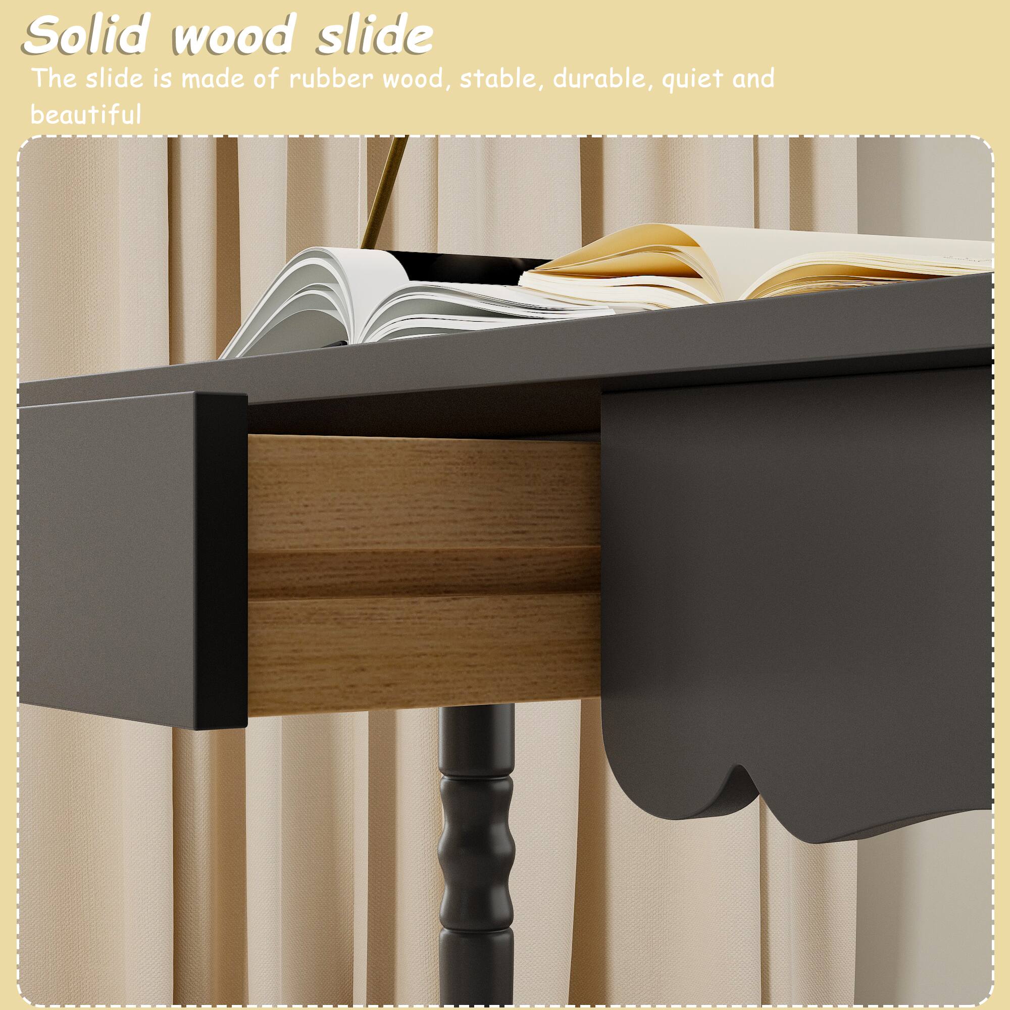 Solid wood slide  
The slide is made of rubber wood, stable, durable, quiet and beautiful