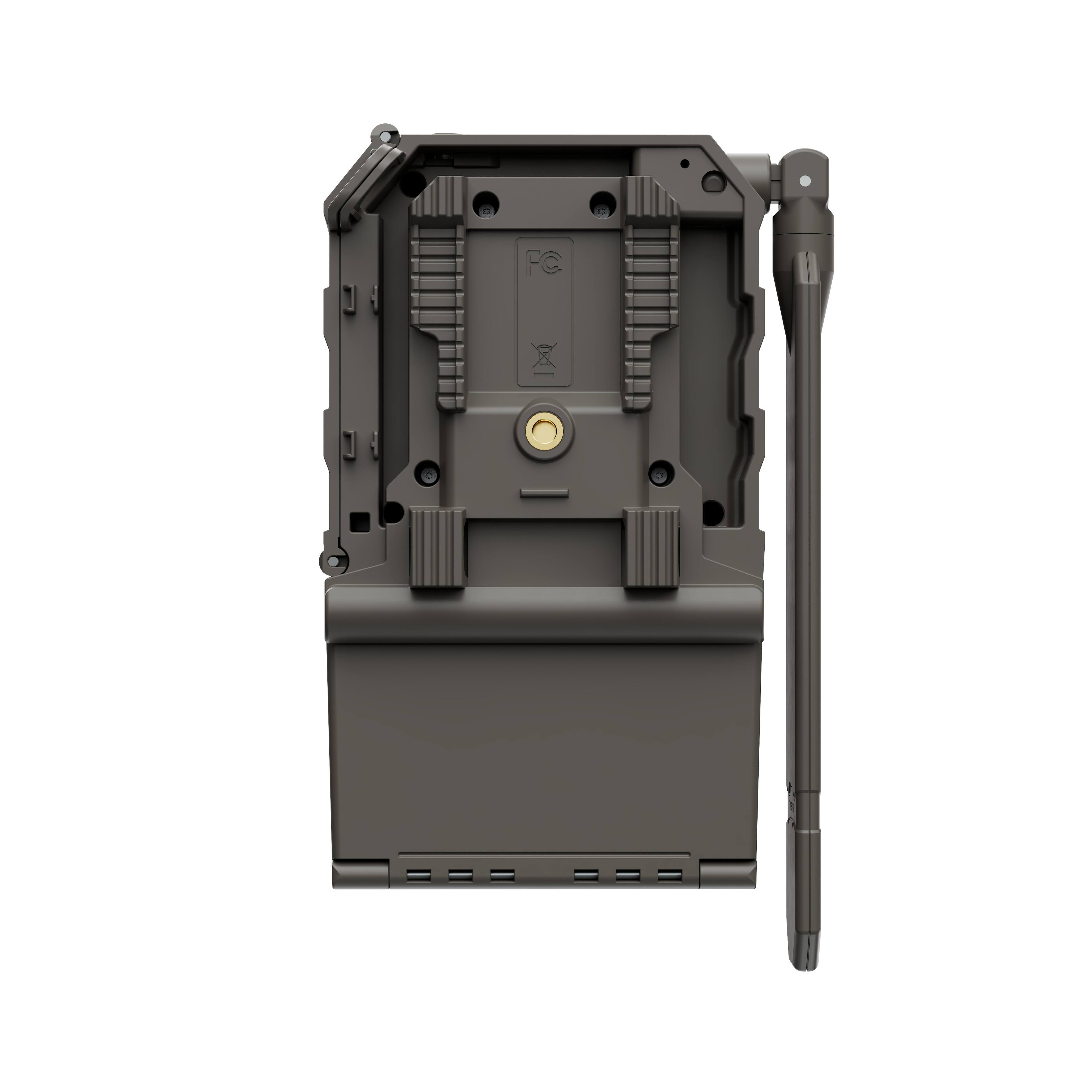 Back. Tactacam - X PRO 4.0 Cellular Trail Camera.