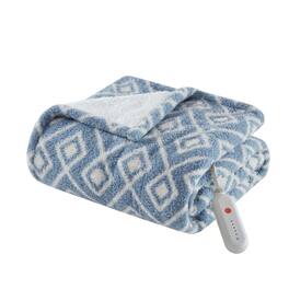 Gracie Mills - Brianna Sweet Dreams Heated Throw - Blue Geo