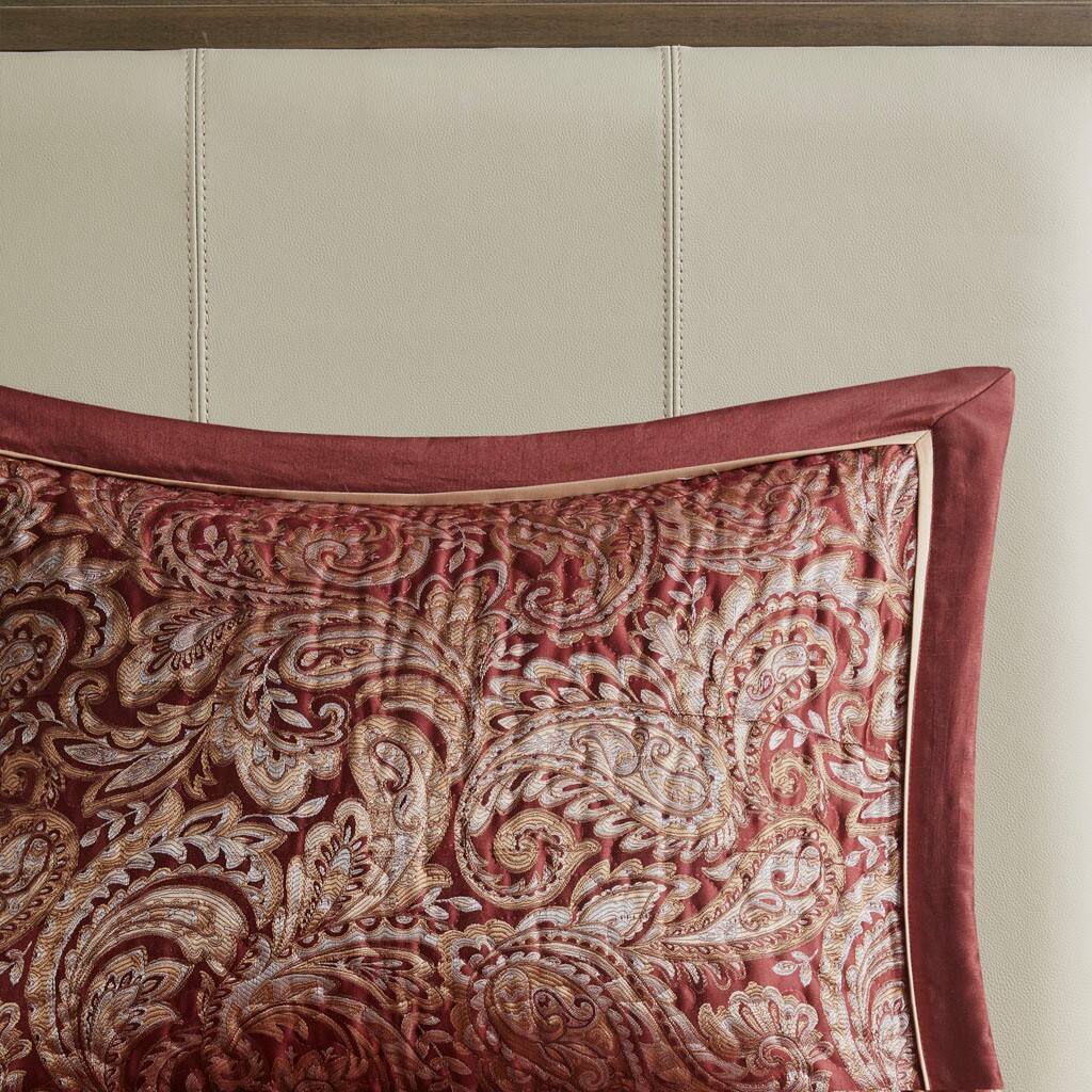 Alt View 4. Gracie Mills - Gracie Mills Thornton 5-Piece Reversible Jacquard Bedspread Set with Throw Pillows - Burgundy.