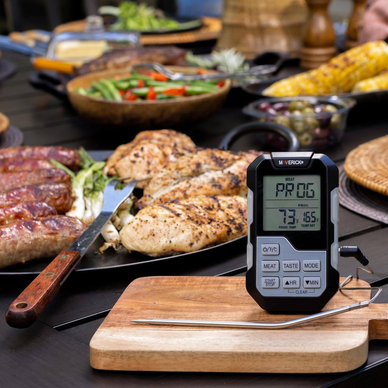 M VERICK MEAT PROG PROB TEMP SET PROBE TEMP OrFyc MEAT TASTE MODE START STOP HR MIN CLEAR