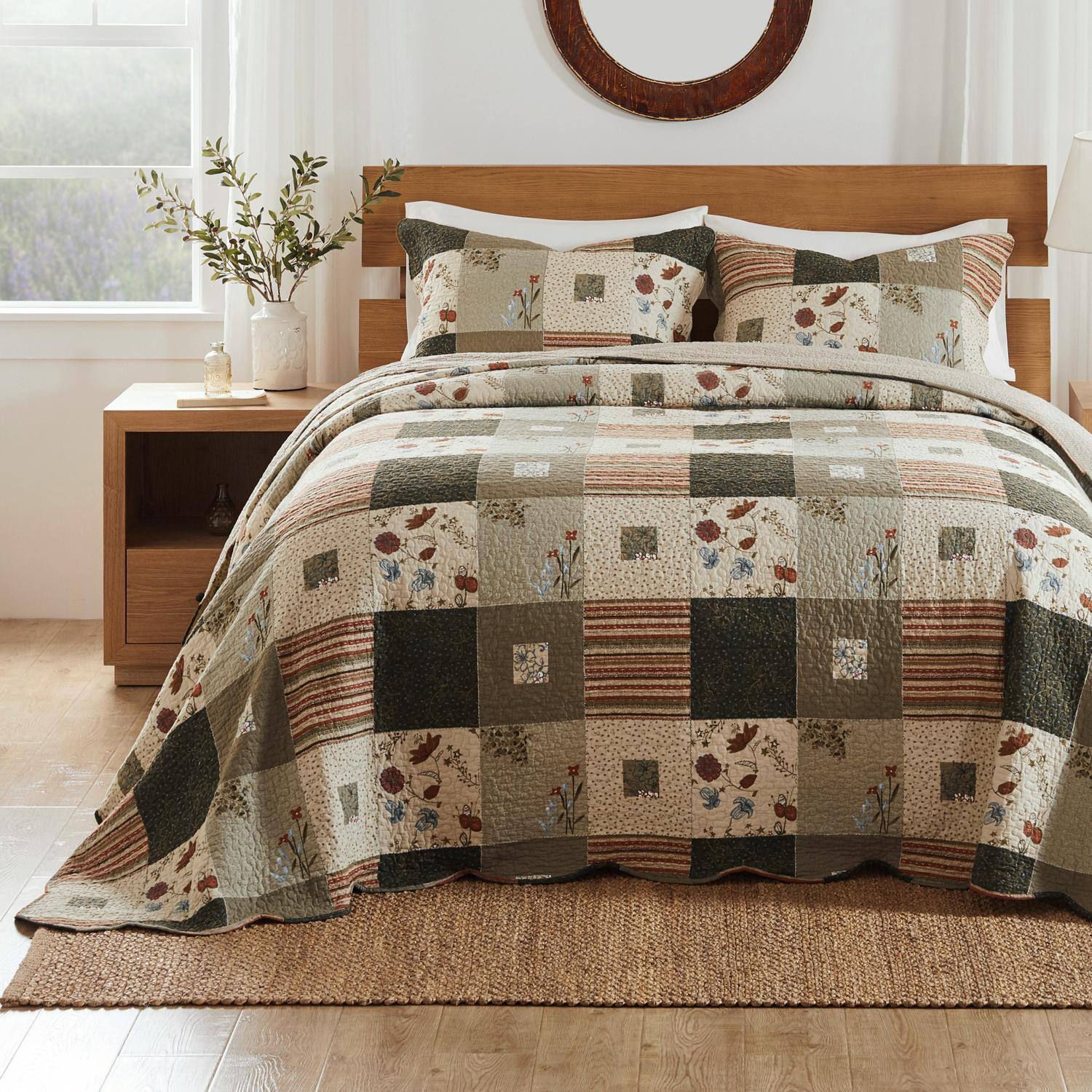 Alt View 3. Greenland Home Fashions - Greenland Home Fashions Sedona High Quality 3-Piece Queen Bedspread Set - Multicolor.