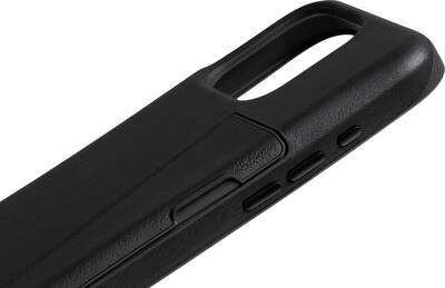 Amazon.com: Bellroy Phone Case – 3 Card for iPhone 16 Pro